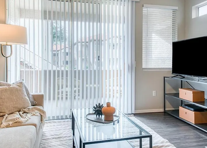 Landing - Modern With Amazing Amenities Apartment *